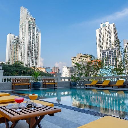 Nh Bangkok Sukhumvit Boulevard Eksteriør billede The swimming pool at the hotel